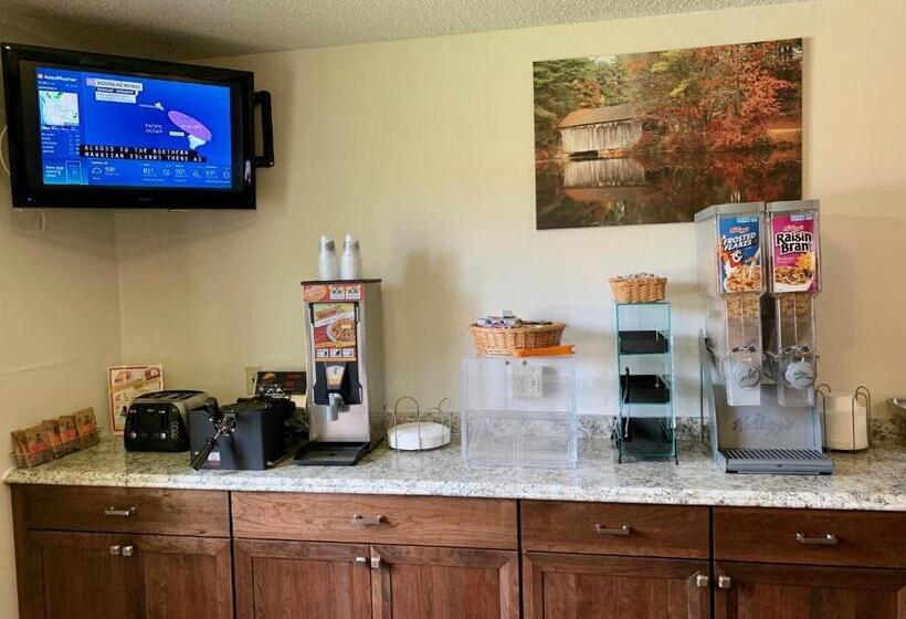 فندق على الطريق The Covered Bridge Inn