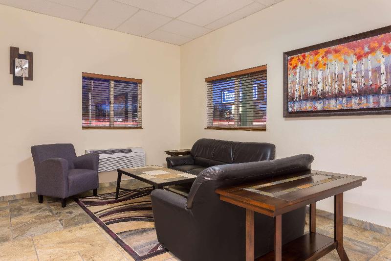 فندق على الطريق Travelodge By Wyndham Loveland/fort Collins Area