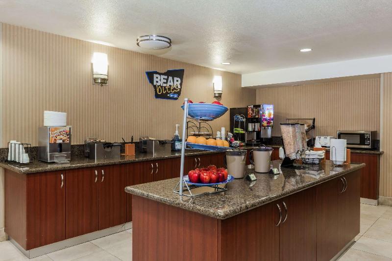 فندق على الطريق Travelodge By Wyndham Sylmar Ca