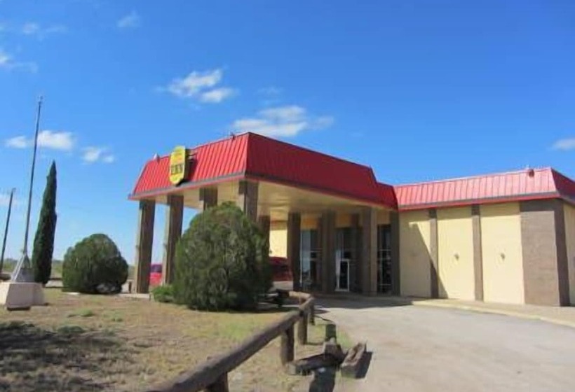 汽车旅馆  West Texas Inn & Suites Midland