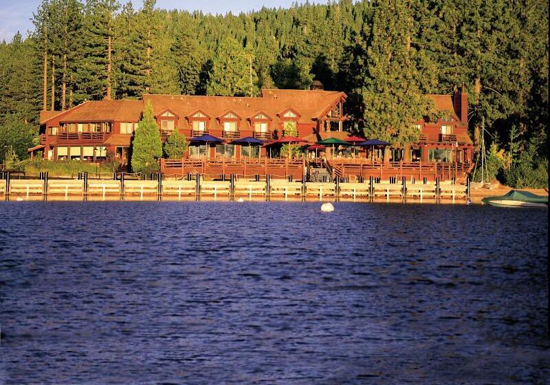 Sunnyside Resort And Lodge