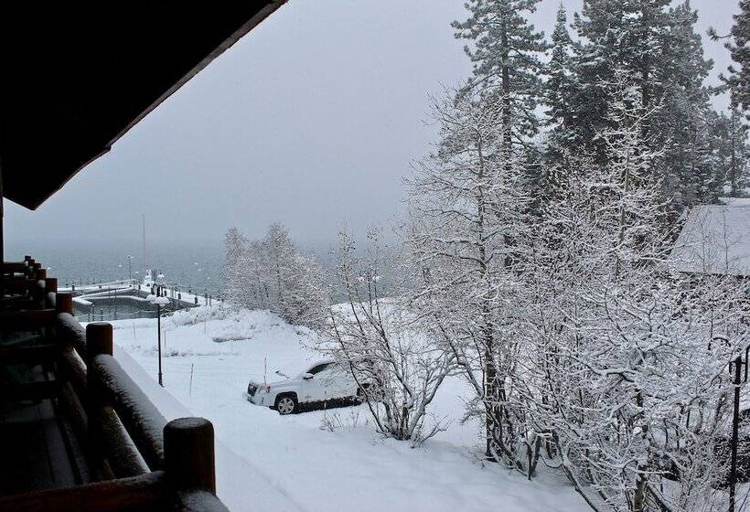 Sunnyside Resort And Lodge