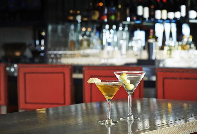 Sunnyside Resort And Lodge