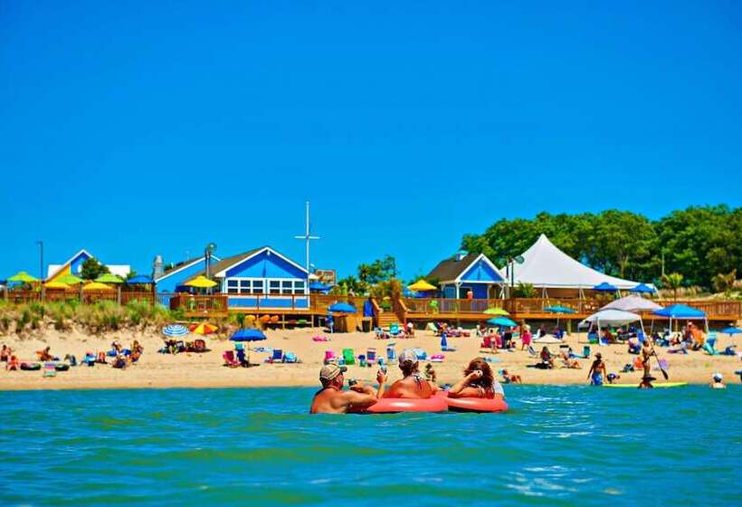 Sunset Beach Resort