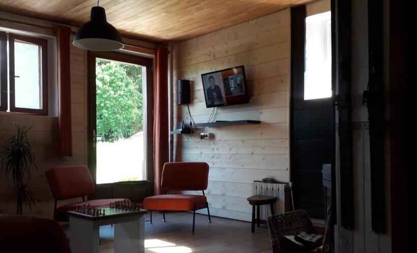 ベッドアンドブレックファースト Chambres D Hôtes Le Chêne