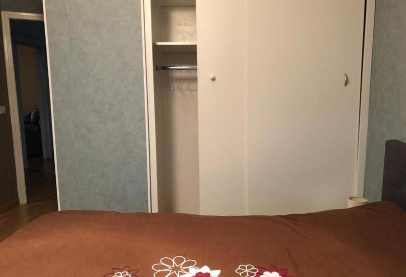 مبيت وإفطار Les Hauts De Castets