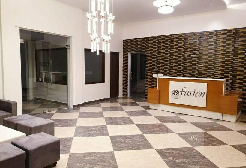 ホテル Fusion Lansdowne