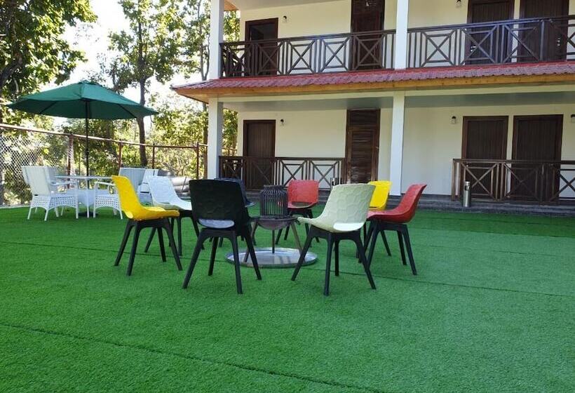 ホテル Fusion Lansdowne