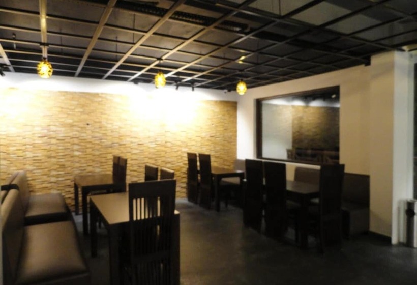 ホテル Fusion Lansdowne