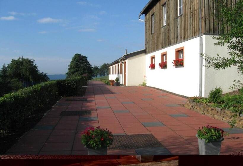 ホテル Oberes Ourtal Lodge