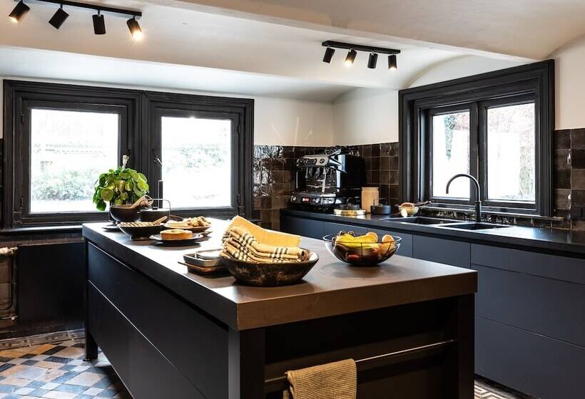 هتل Stella Suites Boutique