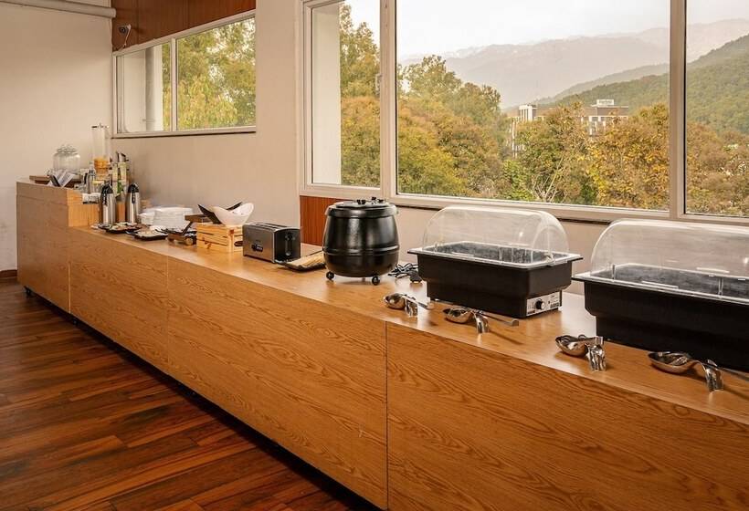 בית מלון כפרי White Rock By The Solitaire Hospitality