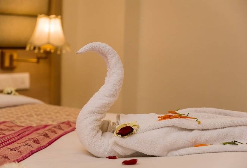 בית מלון כפרי White Rock By The Solitaire Hospitality