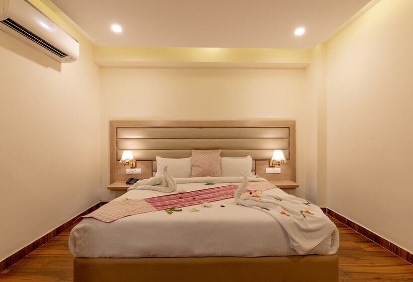 בית מלון כפרי White Rock By The Solitaire Hospitality