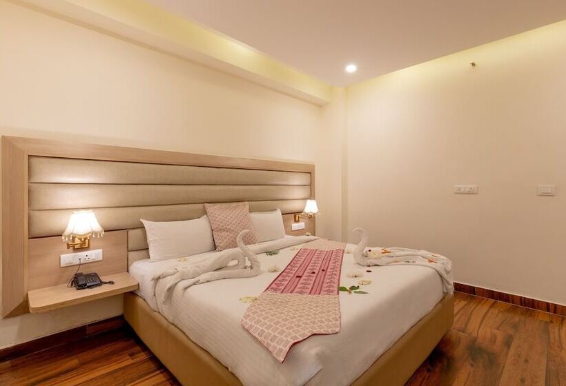 בית מלון כפרי White Rock By The Solitaire Hospitality