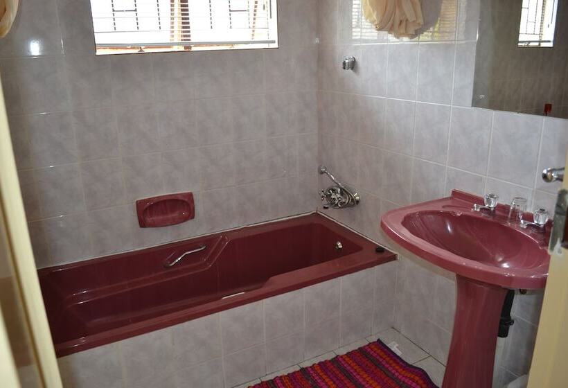 Пансион Kamogelo Guest House