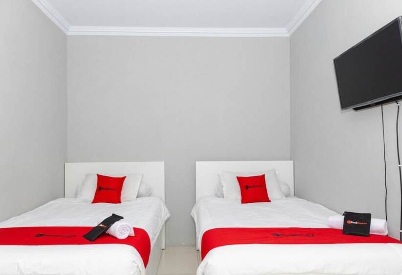 膳宿费 Reddoorz Plus Near Transmart Kairagi Dua Manado