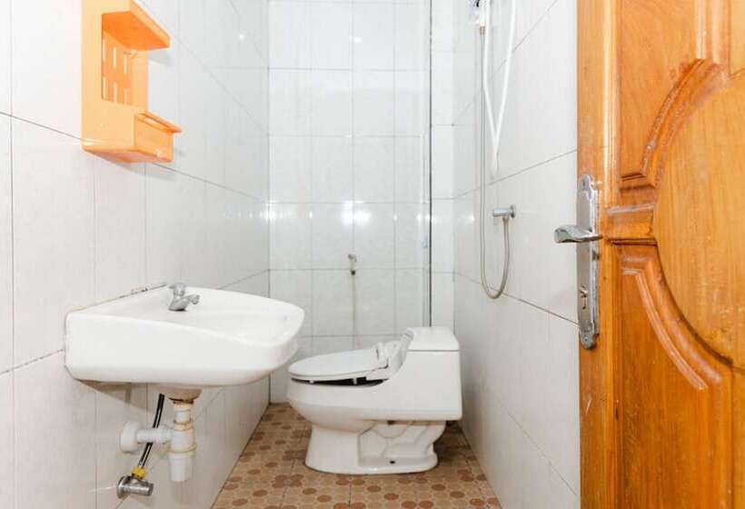 膳宿费 Reddoorz Plus Near Transmart Kairagi Dua Manado