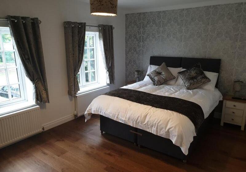 فندق صغير Bell Inn