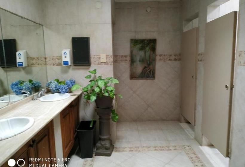 Общежитие La Isleña Habitaciones