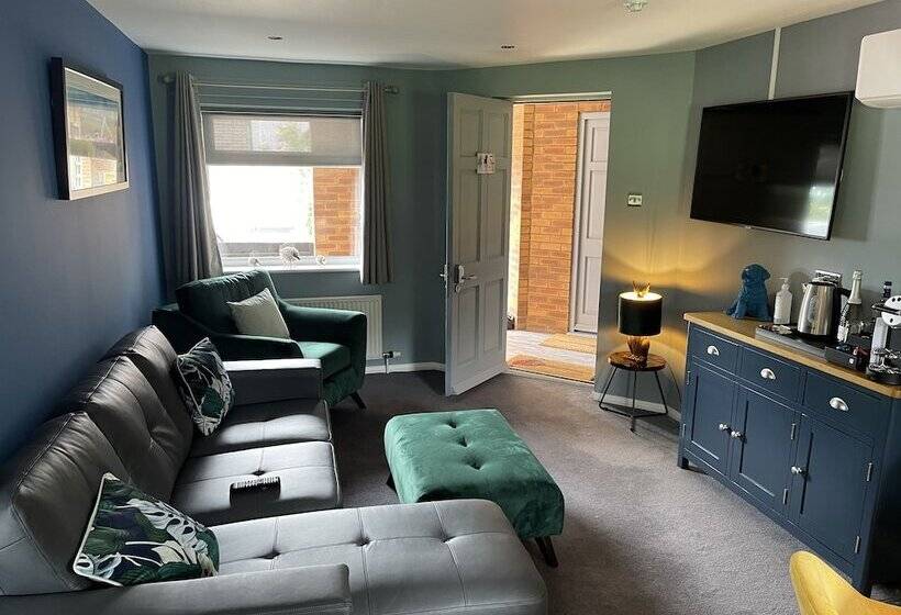 ユースホステル Village Limits Bed And Breakfast Rooms