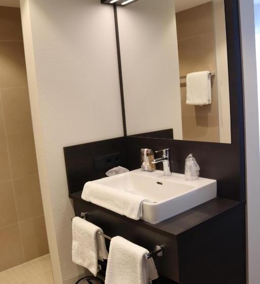 Einstein Hotel Am Römerpark