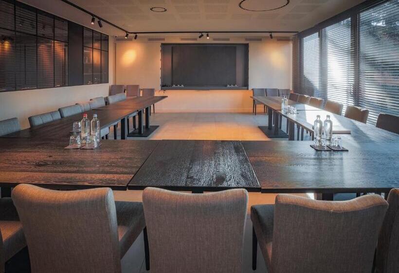 酒店 De Jachthoorn