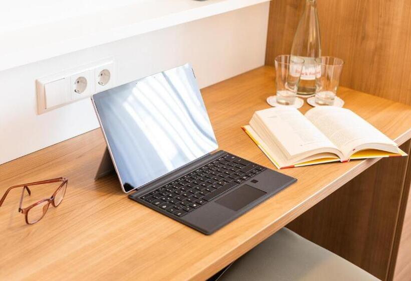 هتل Gasthaus Krone