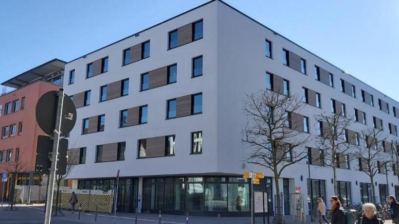 فندق Ginn City And Lounge  Ravensburg