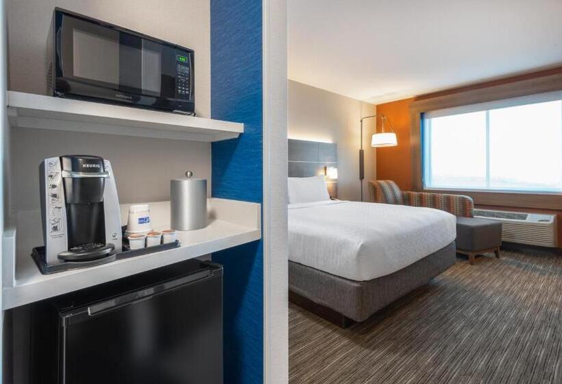 Отель Holiday Inn Express & Suites Colorado Springs South I 25, An Ihg