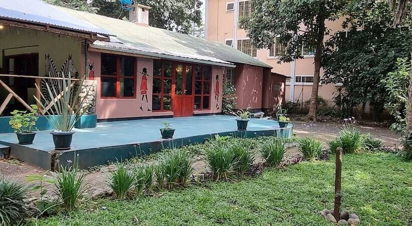 Отель Kizumba House