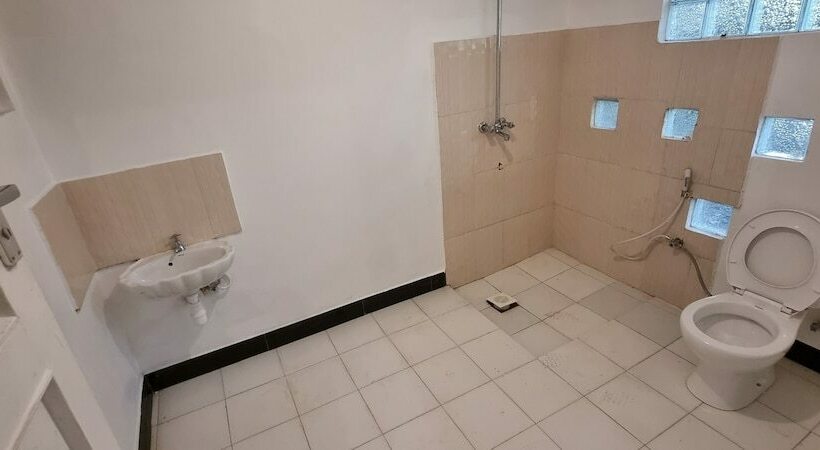 Отель Kizumba House