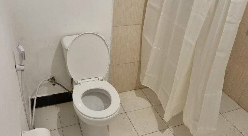 Отель Kizumba House