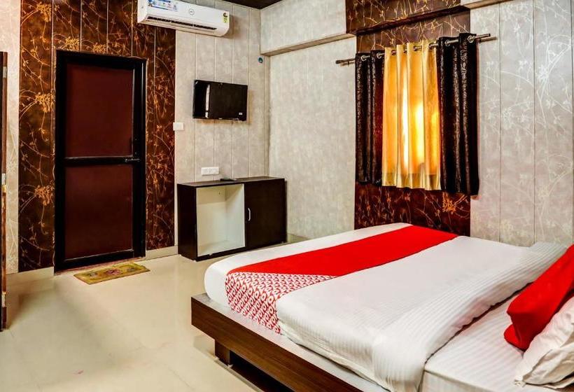 Отель Oyo 69707 Rani Palace