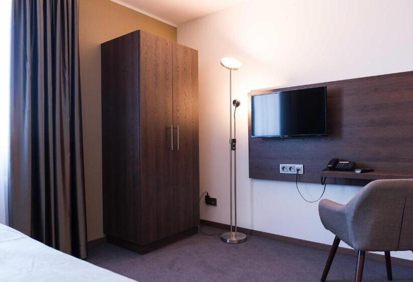 ホテル Steinberger Hof