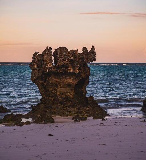 Sunshine Bay Hotel Zanzibar
