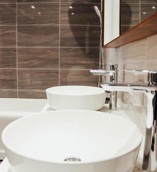 Naran Residence Lifestyle Serviced Apartment