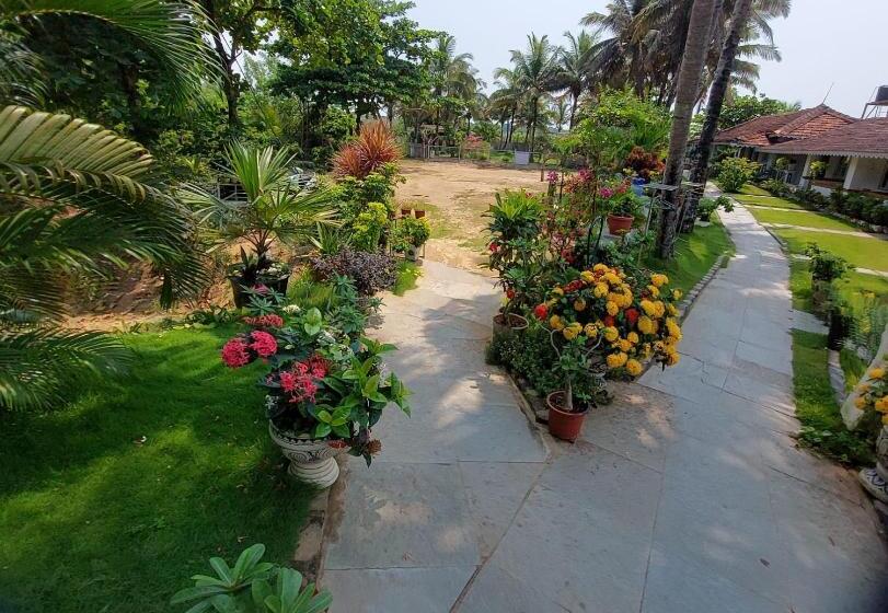 بنسيون Anthy’s Guesthouse And Restaurant