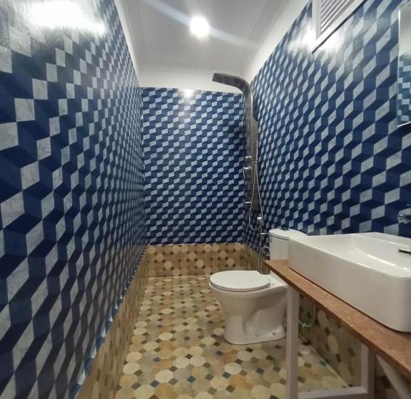 بنسيون Anthy’s Guesthouse And Restaurant