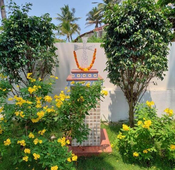 بنسيون Anthy’s Guesthouse And Restaurant