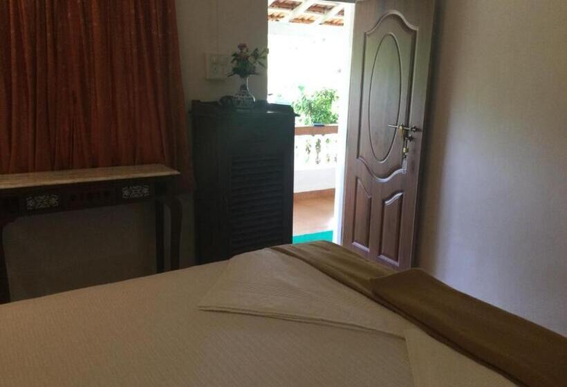 بنسيون Anthy’s Guesthouse And Restaurant