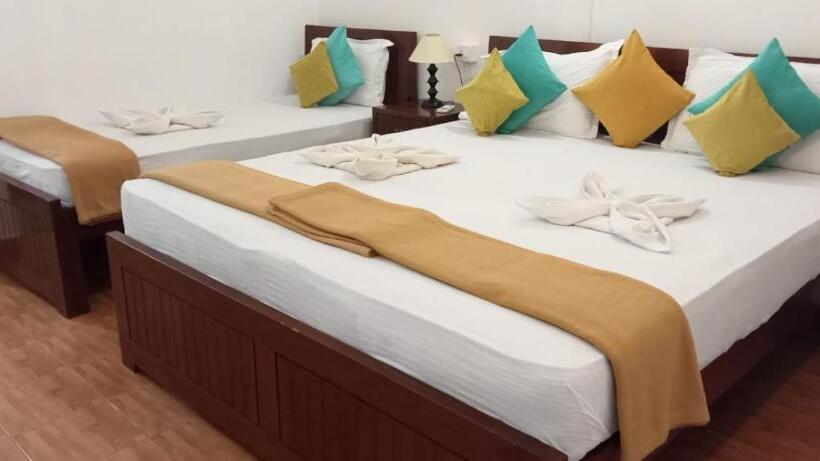 بنسيون Anthy’s Guesthouse And Restaurant