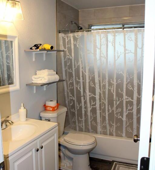 펜션 Rainier Guesthouse