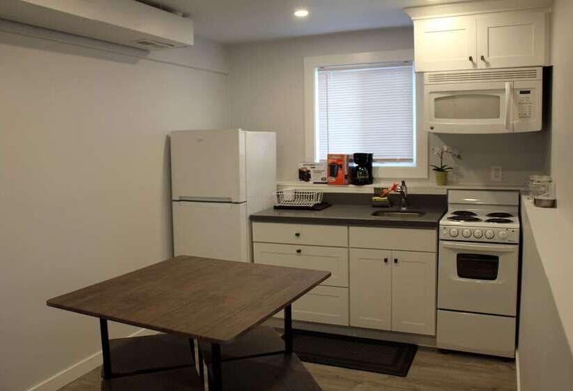 펜션 Rainier Guesthouse