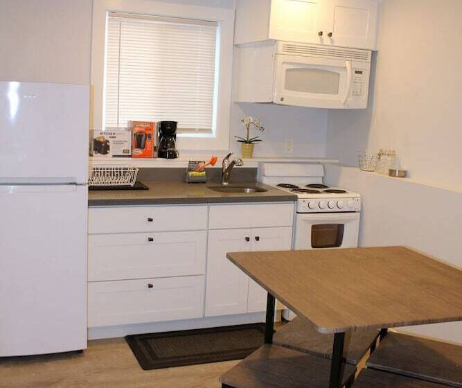 بنسيون Rainier Guesthouse