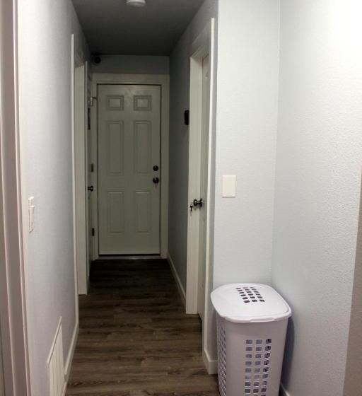 펜션 Rainier Guesthouse