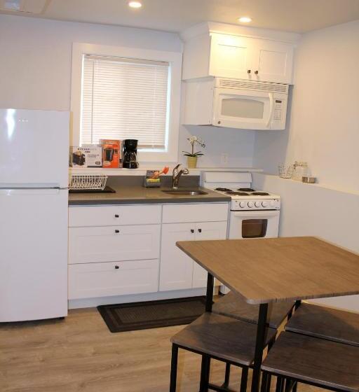 펜션 Rainier Guesthouse