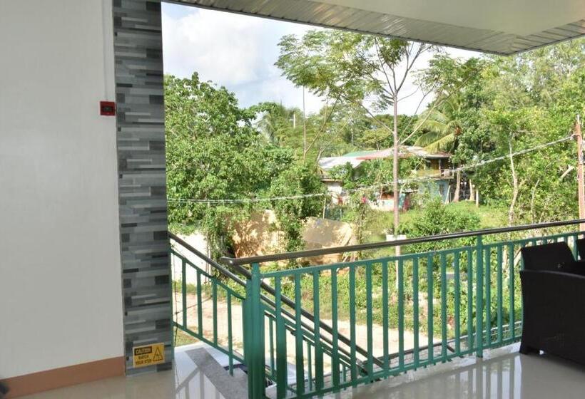 هاستل Charlina Inn Panglao