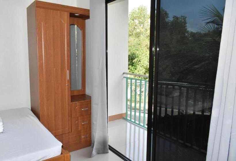 هاستل Charlina Inn Panglao