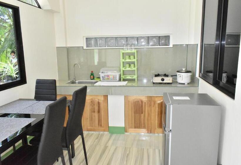 Albergue Charlina Inn Panglao